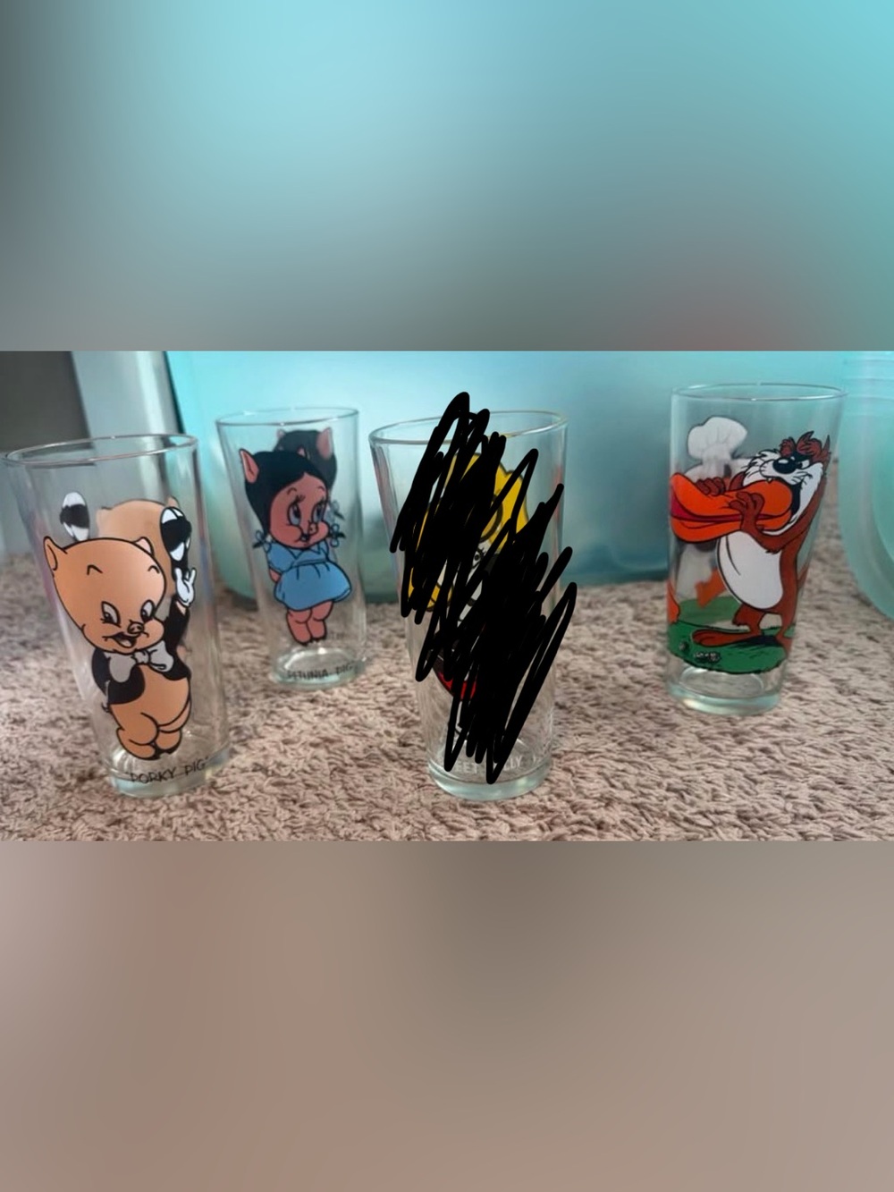Looney Tunes Cartoon Character Glass
